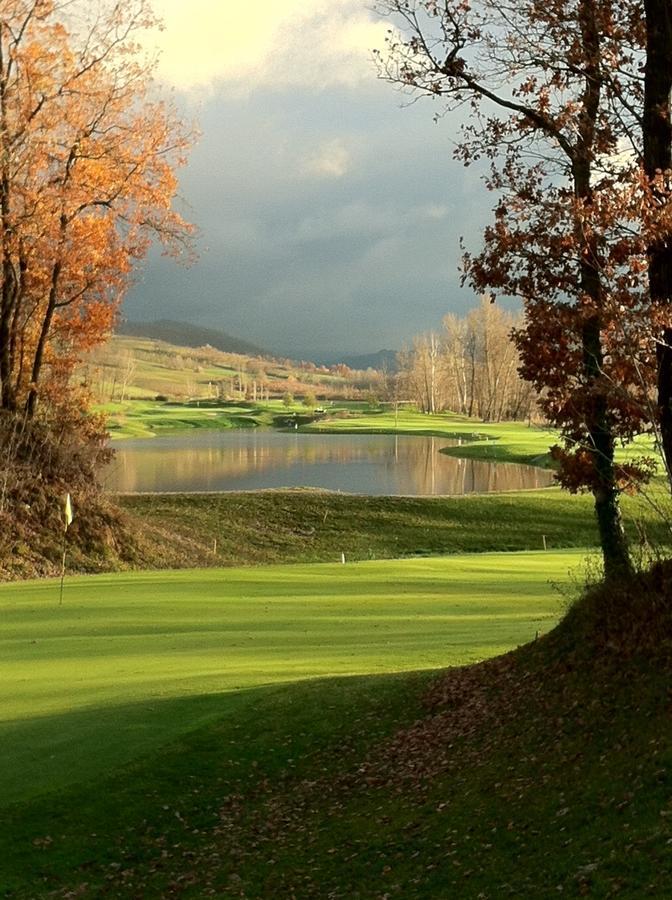 Golf Valcurone 호텔 Momperone 외부 사진
