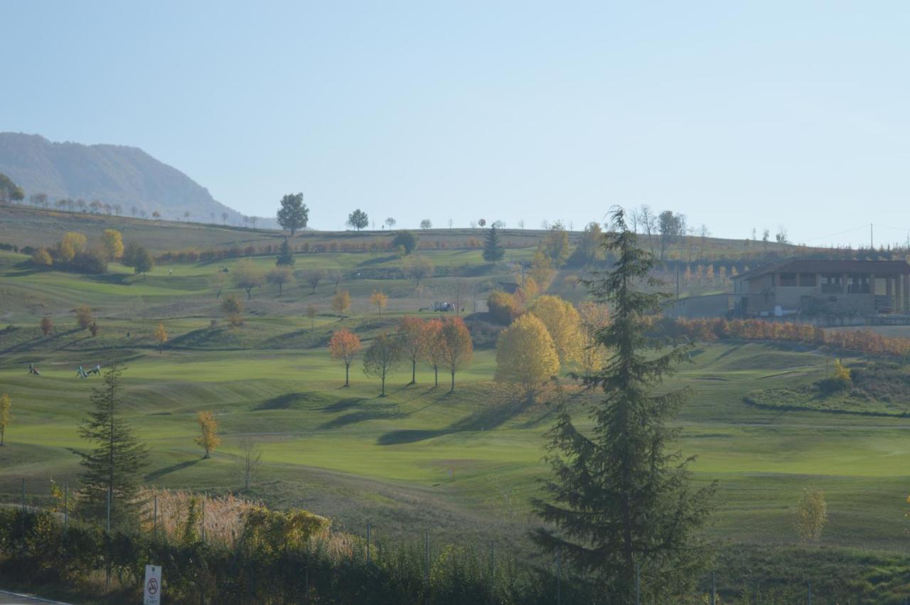 Golf Valcurone 호텔 Momperone 외부 사진