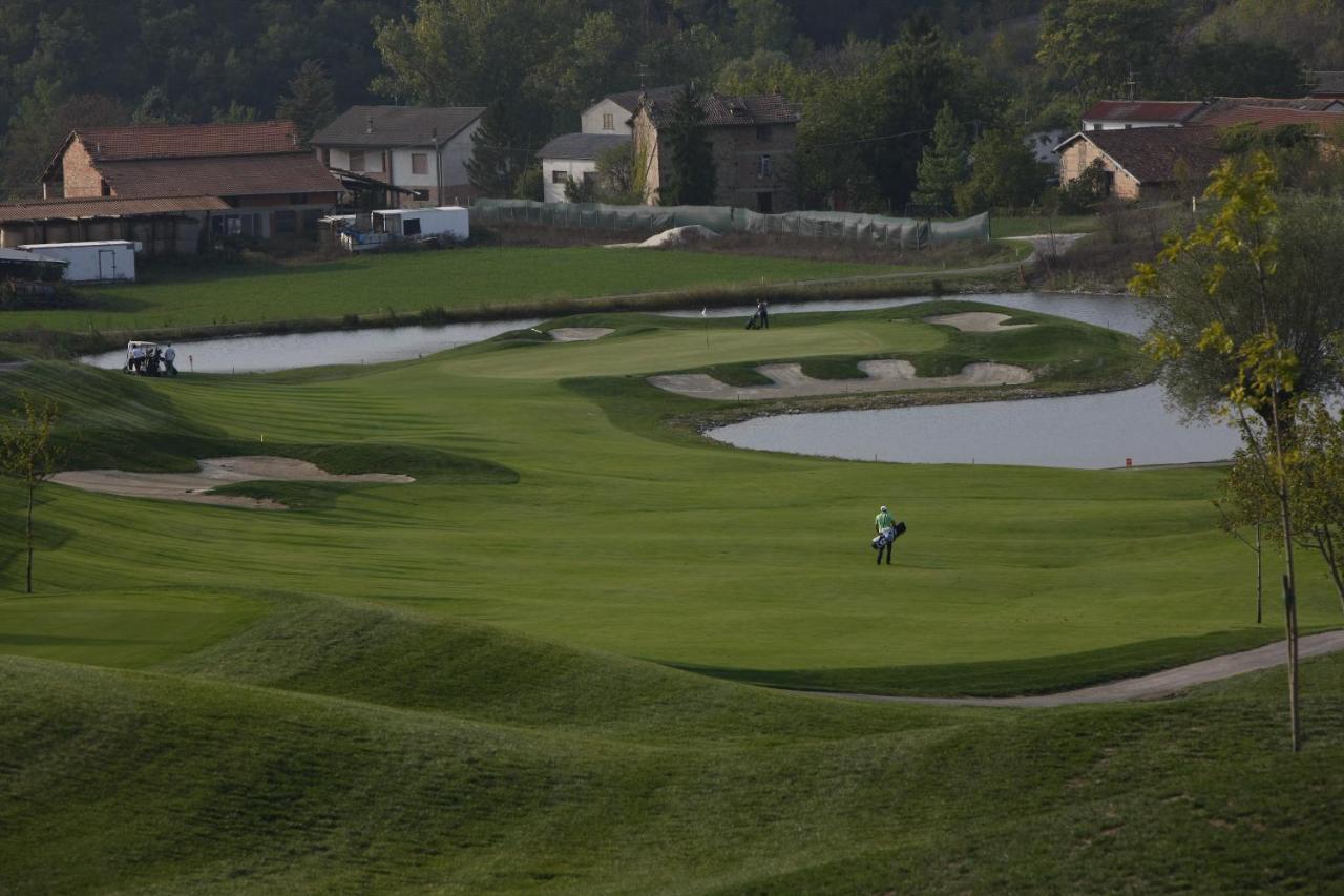 Golf Valcurone 호텔 Momperone 외부 사진